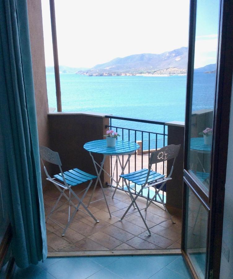Apartment On The Sea 칼리아리 외부 사진